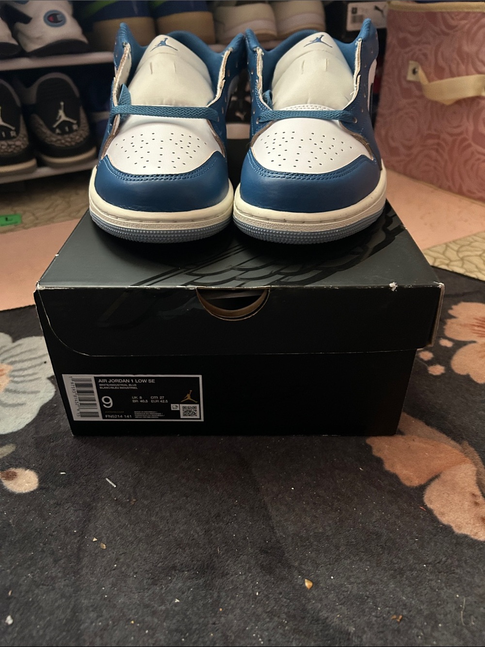 Jordan Men's Low Top Sneakers - White & Blue